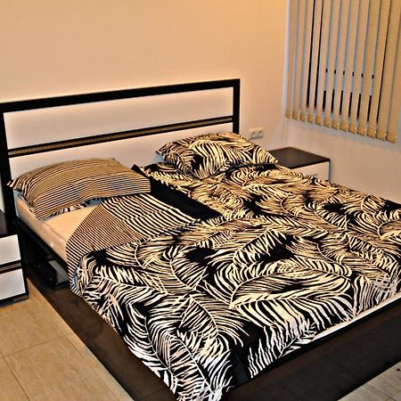 סוזופול Private Apartment In Green Life Beach Resort חדר תמונה
